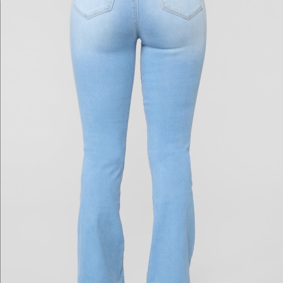 FASHION NOVA JEANS(long) NEVER WORN - Picture 4 of 4